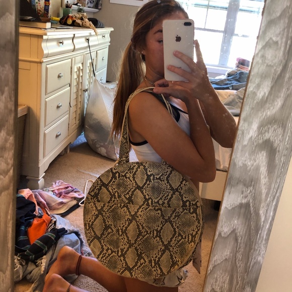 Purse - Picture 4 of 4